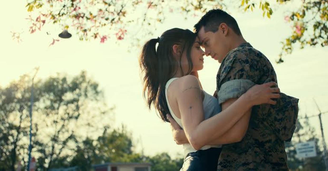 فيلم Purple Hearts 2022 مترجم